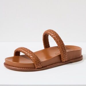 Never worn! Alexandre Birman, Alessia Flats